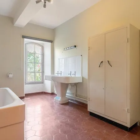 Bastide 500m2 Bastide - Piscine, Vue Pyrenees A 180 *