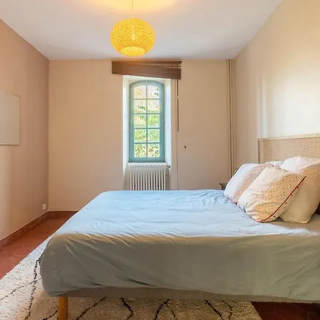 Bastide 500m2 Bastide - Piscine, Vue Pyrenees A 180 Villa