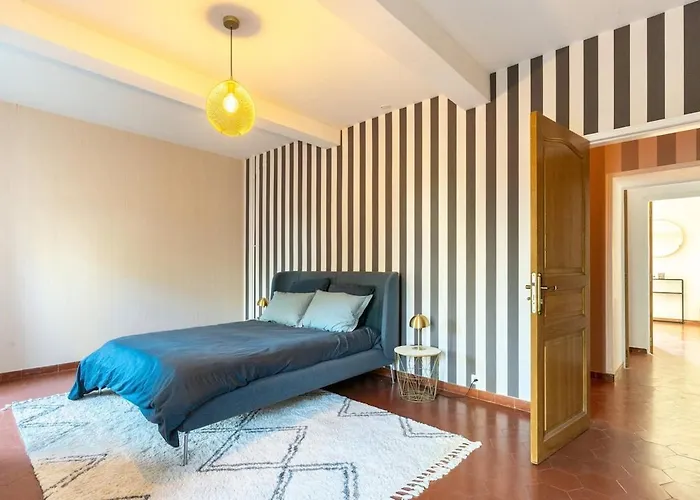 Villa Bastide D'exception Avec Piscine - Ideal Groupe Et Seminaire - 15 Pers